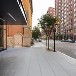 River North 1Br W Gym Pool Roof Nr Riverwalk Chi-818