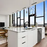 Avenir West Loop Penthouses With Iconic City Views