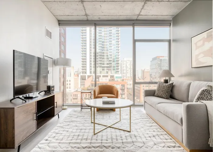 River North 1Br W Gym Pool Roof Nr Riverwalk Chi-819