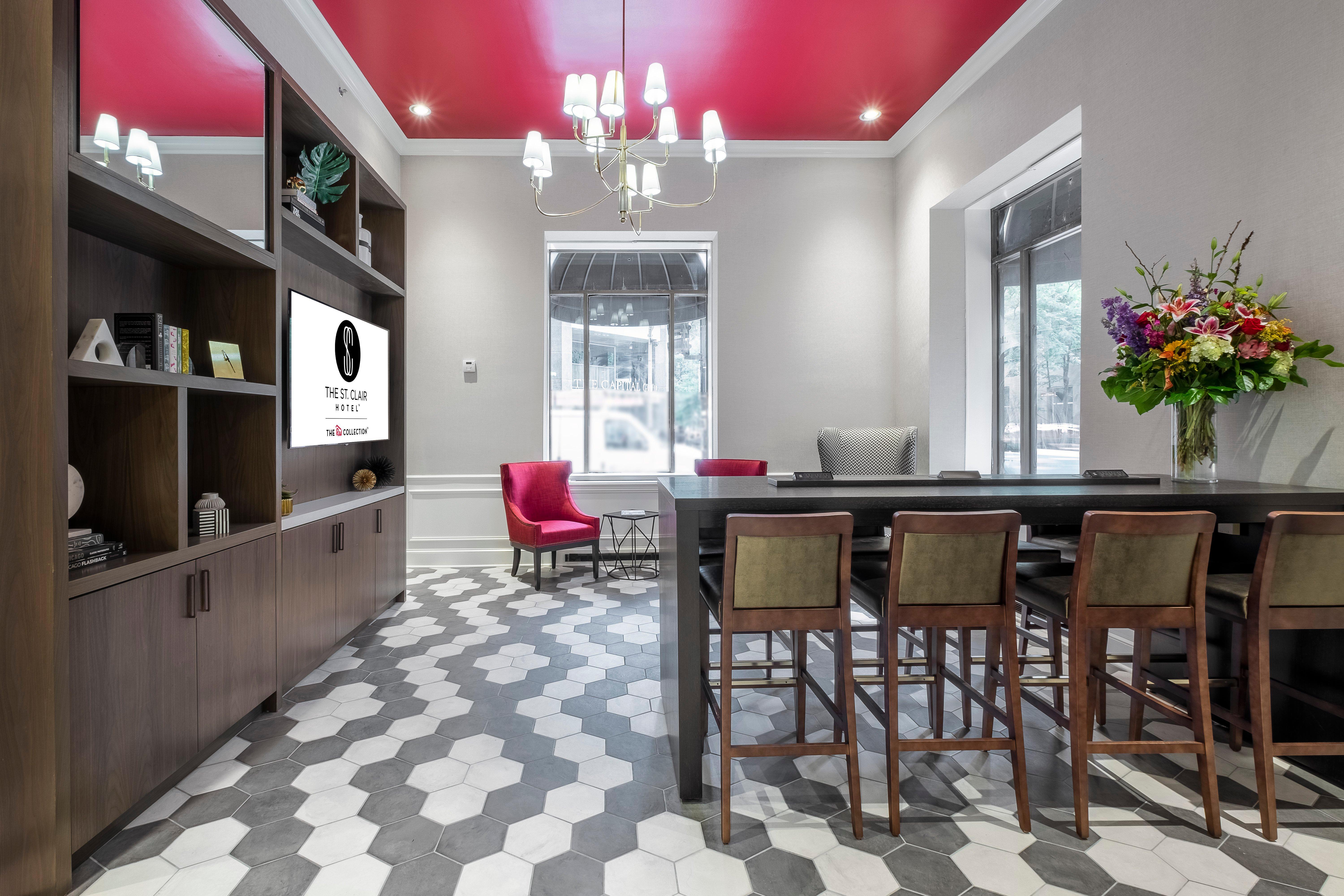 Saint Clair - Magnificent Mile Hotel Chicago