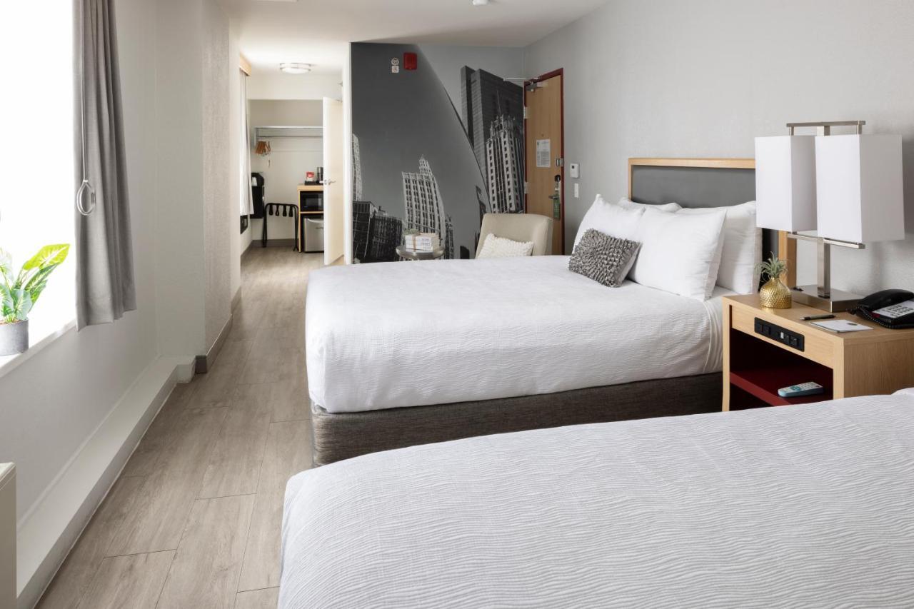 Hotel Saint Clair - Magnificent Mile