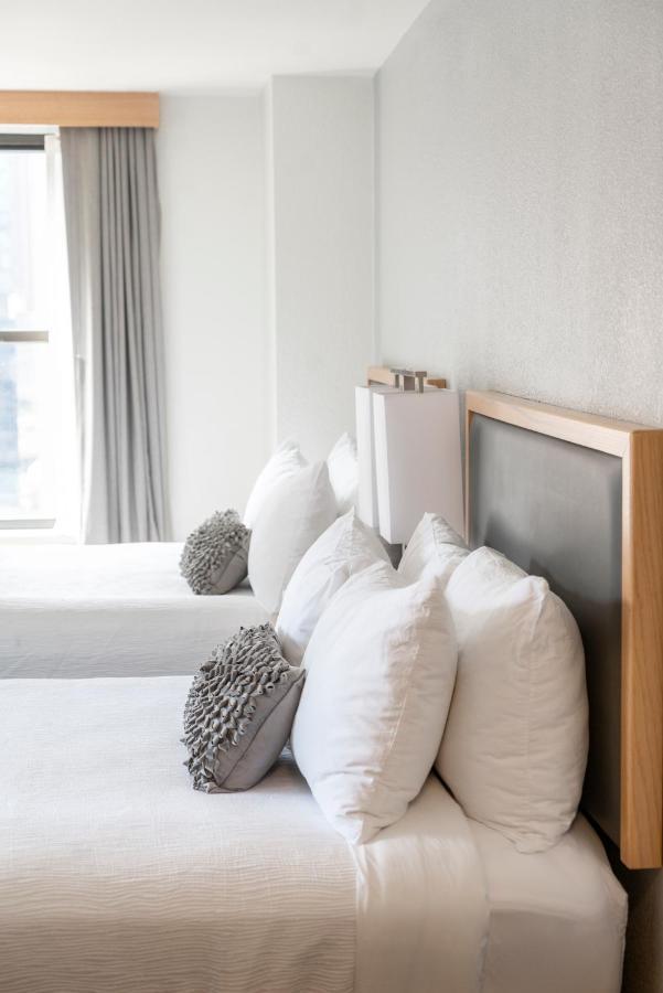 Saint Clair - Magnificent Mile Hotel