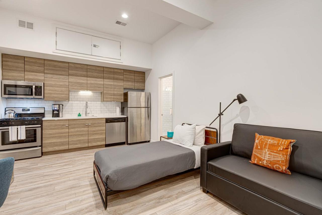 Hotel 105 By 747 Lofts *