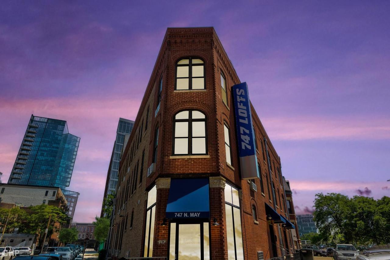 Hotel 105 By 747 Lofts