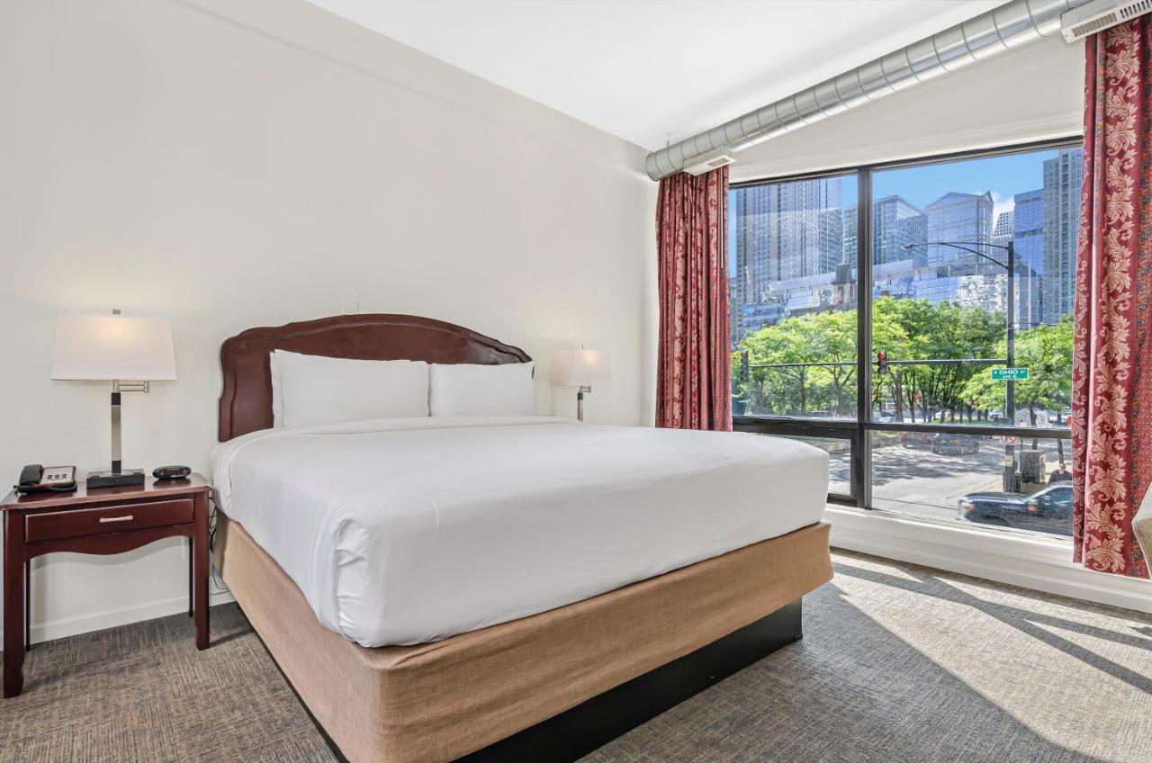 Ohio House 3* Chicago