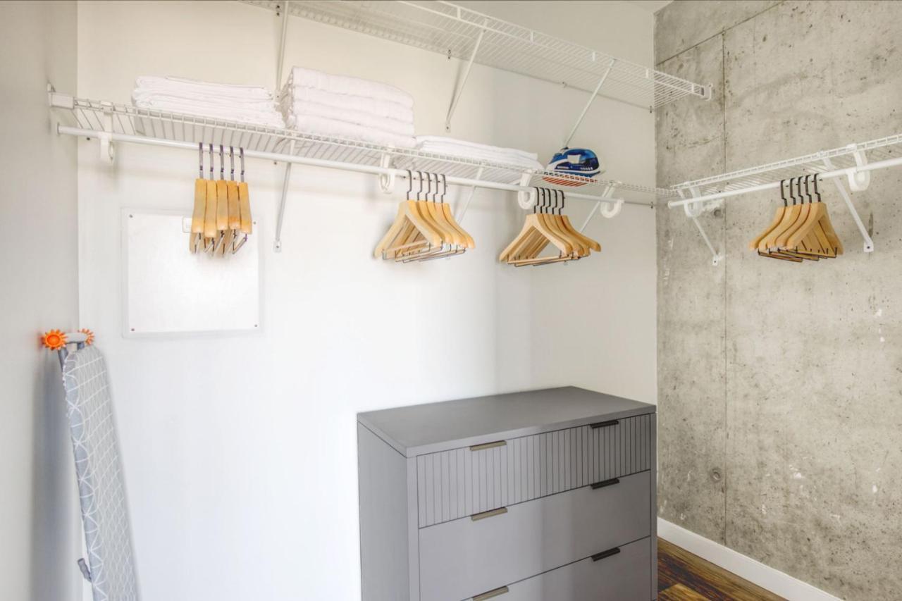 Apartment South Loop 2br W Gym Roof Nr Grant Park Chi-770 Chicago