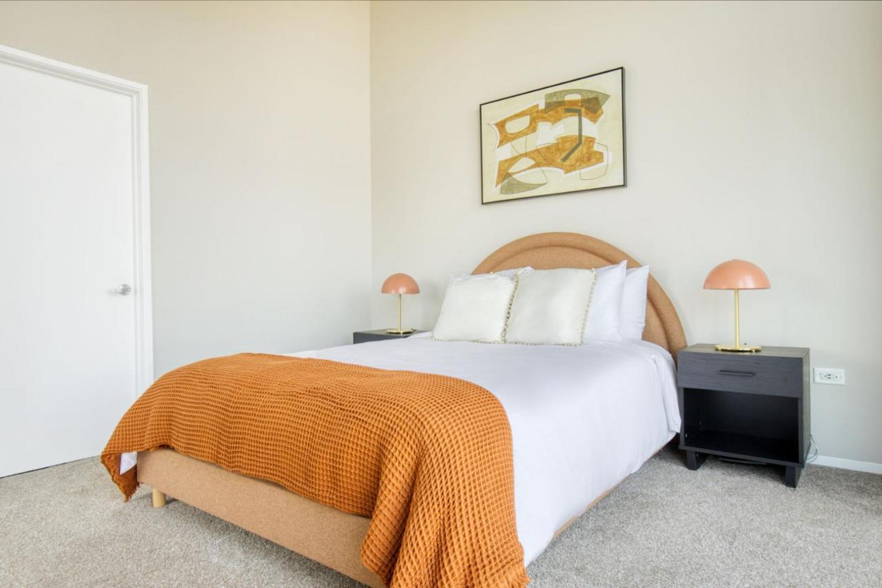 Apartment South Loop 2br W Gym Roof Nr Grant Park Chi-770 *