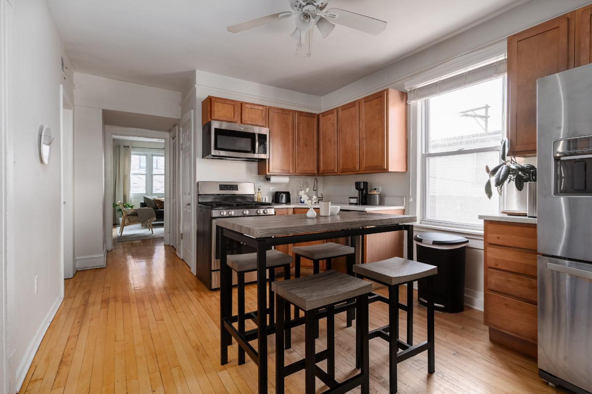 Flexhome Bucktown 2br C1 Apartment *