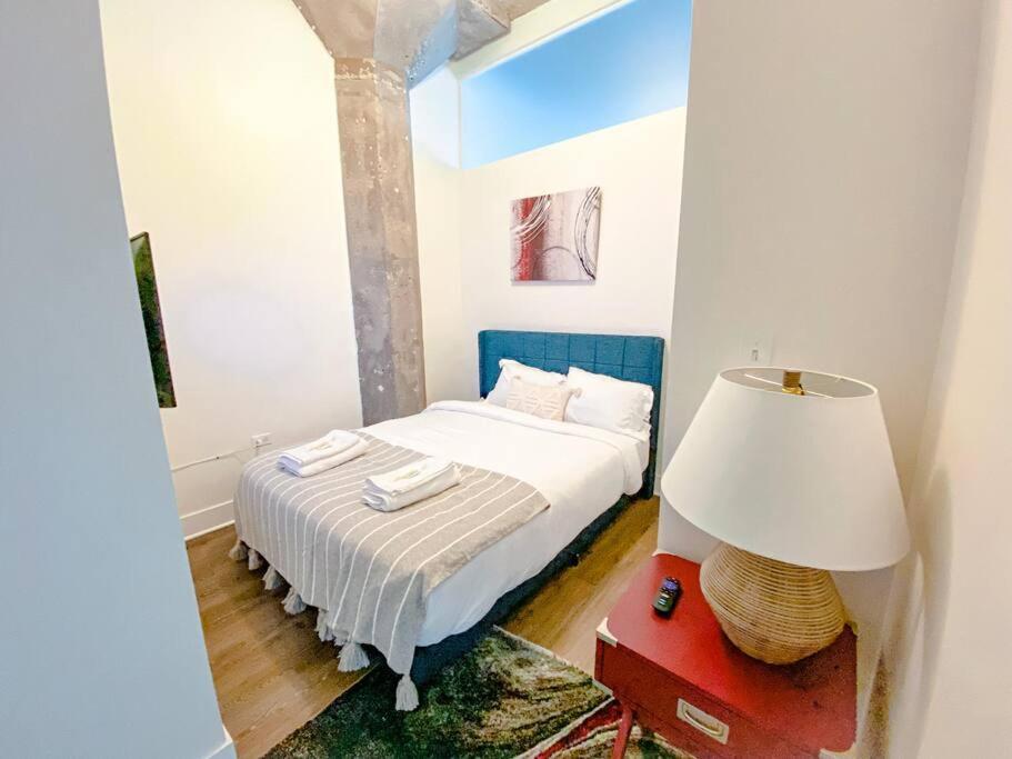 Mccormick 2br-2ba Family Unit For Up To 8 Guests With Optional Parking & Gym Access Apartment *