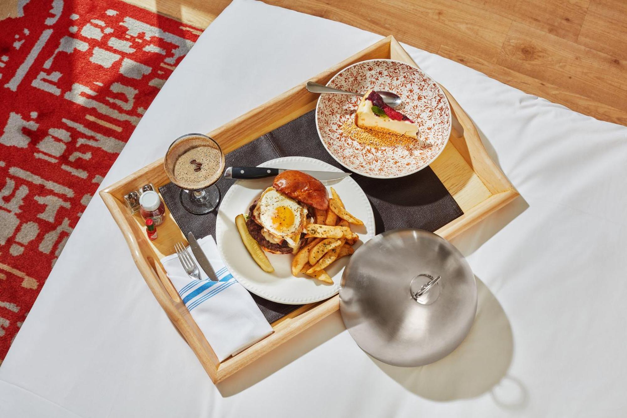 Virgin Hotel 4*