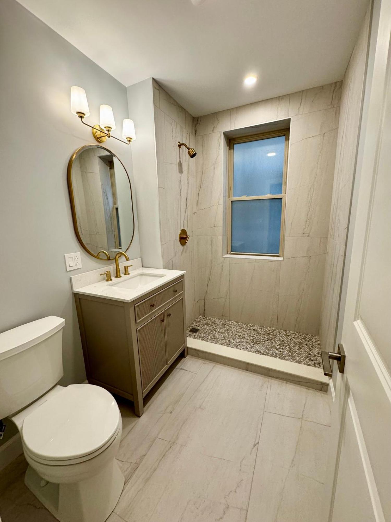 Cozy Nest In Chicago's Vibrant Lincoln Square Apartment Chicago