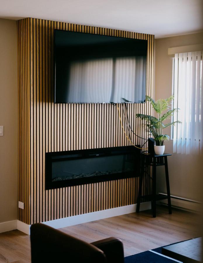 Luxurious New Remodeled * Chicago