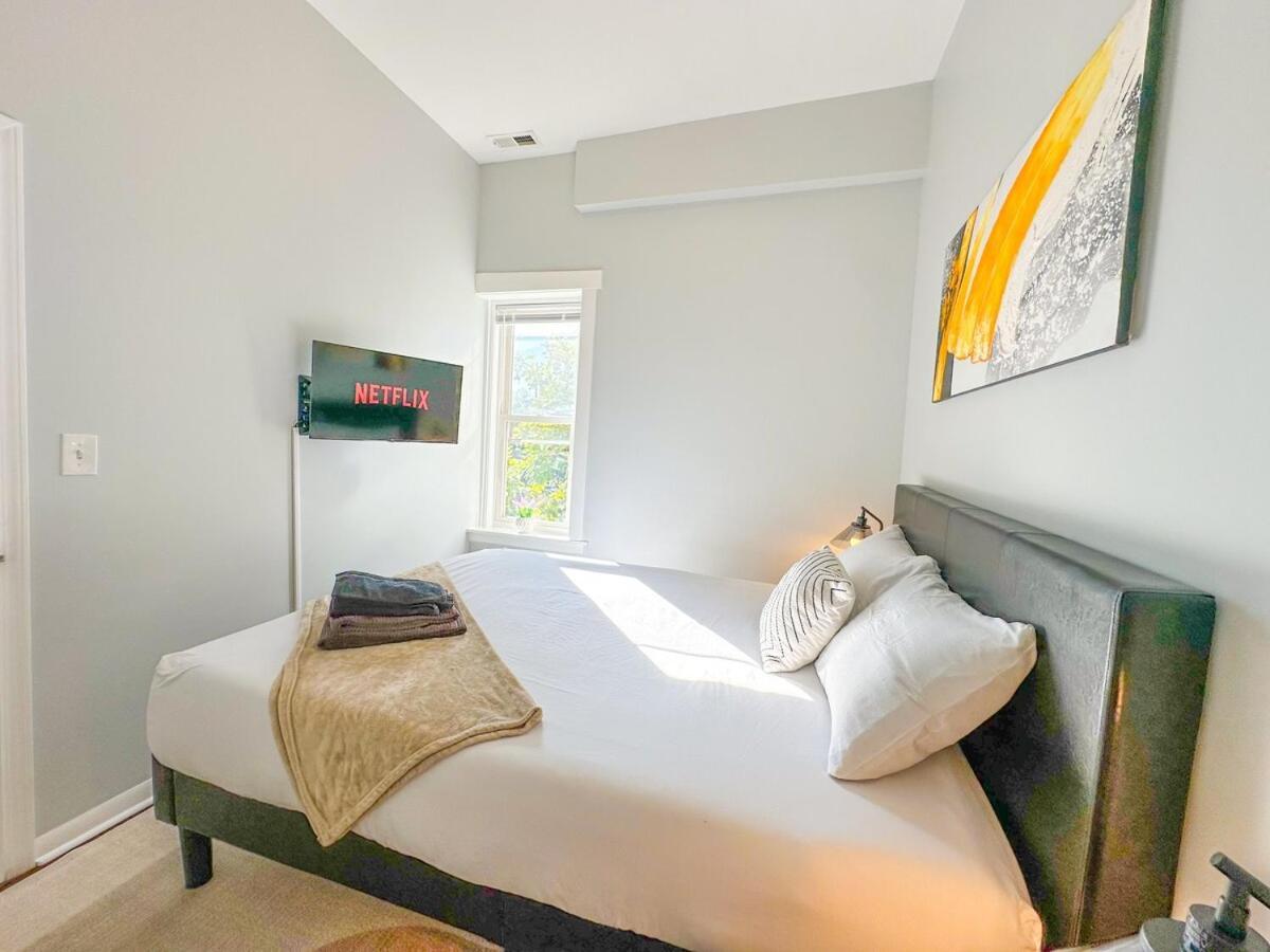 Apartment Spacious 2br Family Oasis In Irving Park 1e Sleeps 6 Chicago