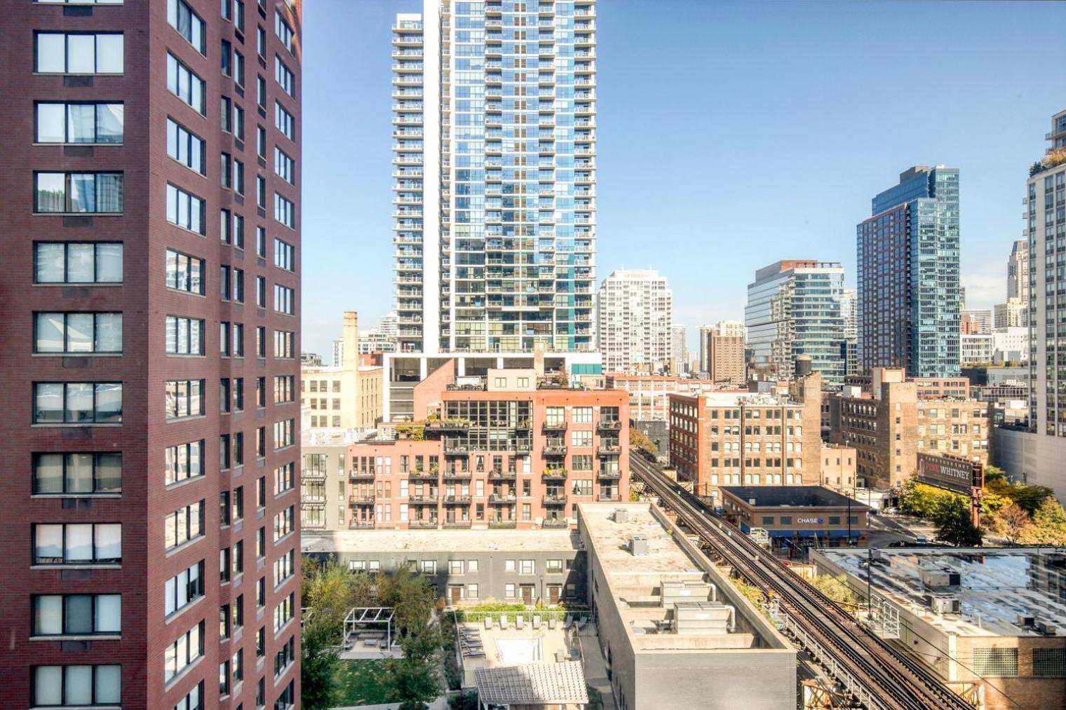 River North 1br W Gym Pool Roof Nr Riverwalk Chi-819 Apartment