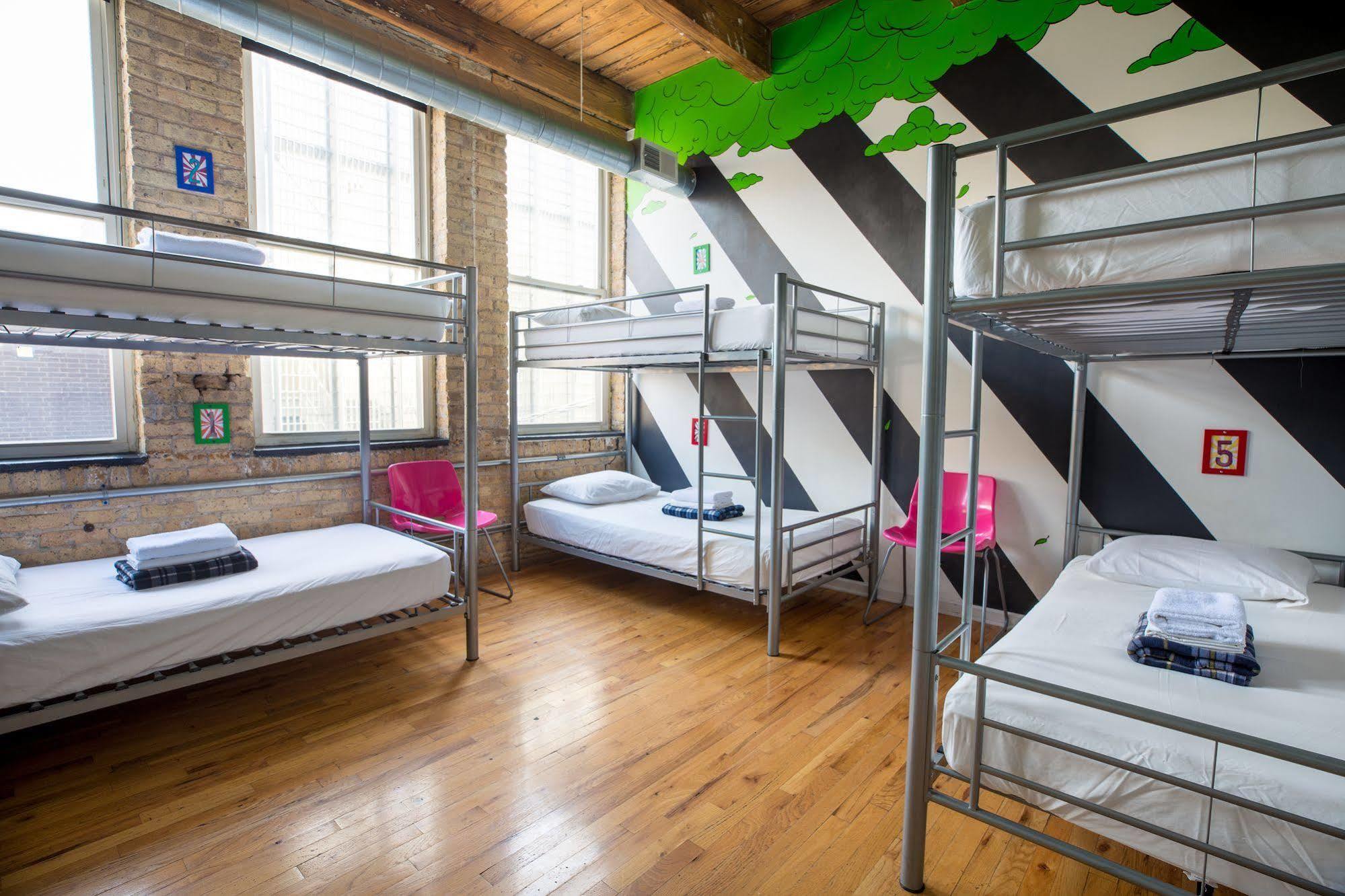 Urban Hostel *