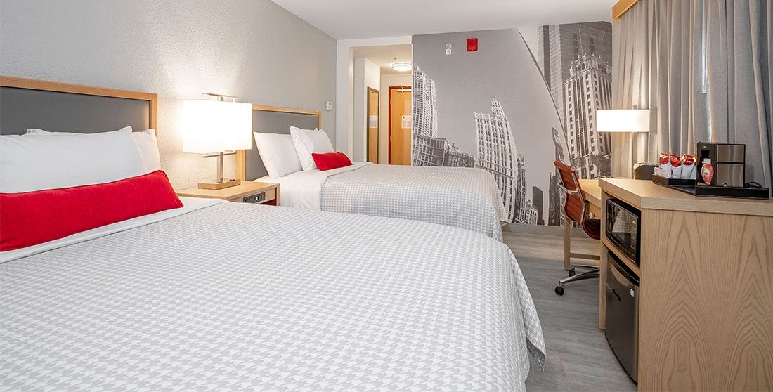 Saint Clair - Magnificent Mile 4*