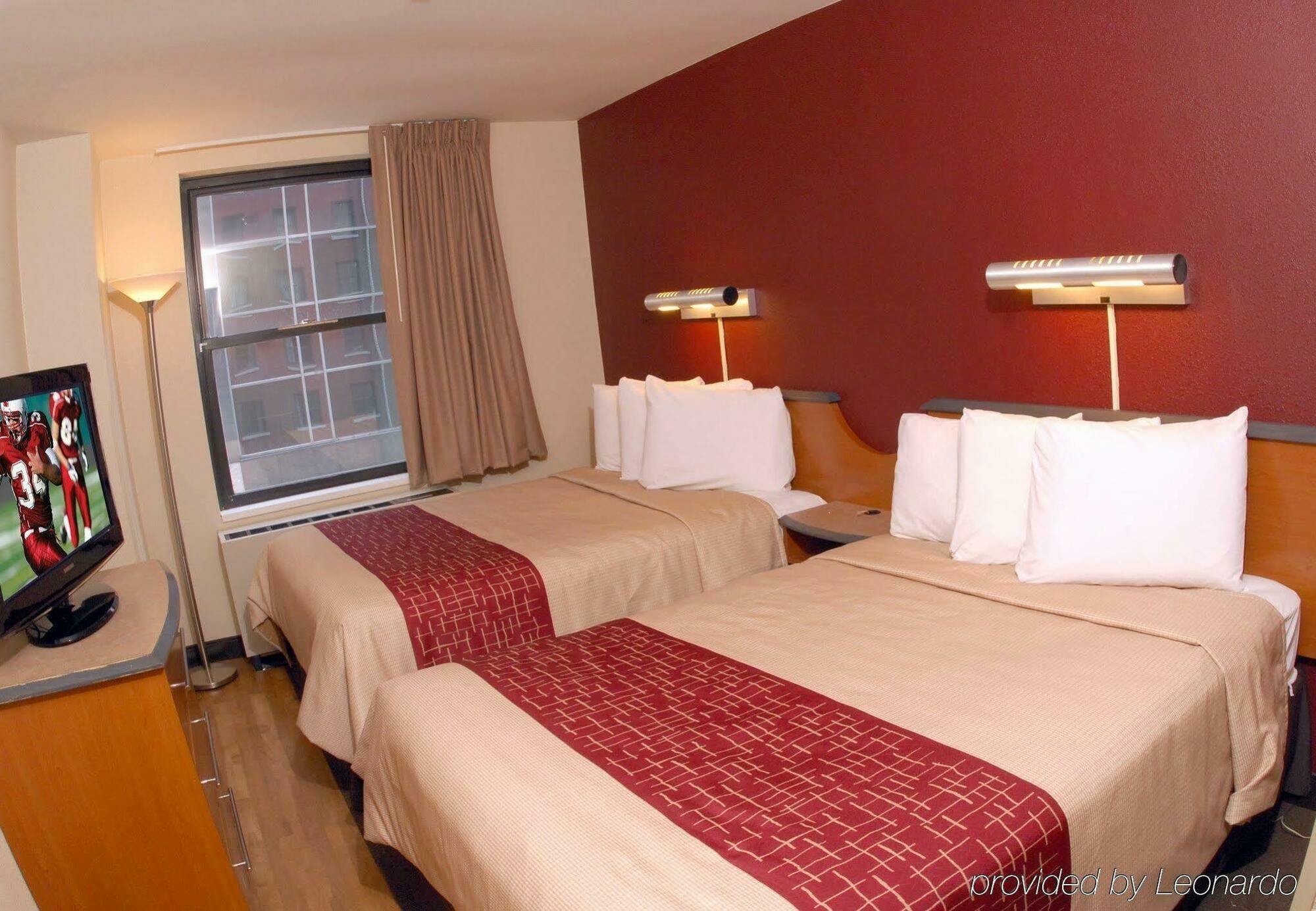 Saint Clair - Magnificent Mile