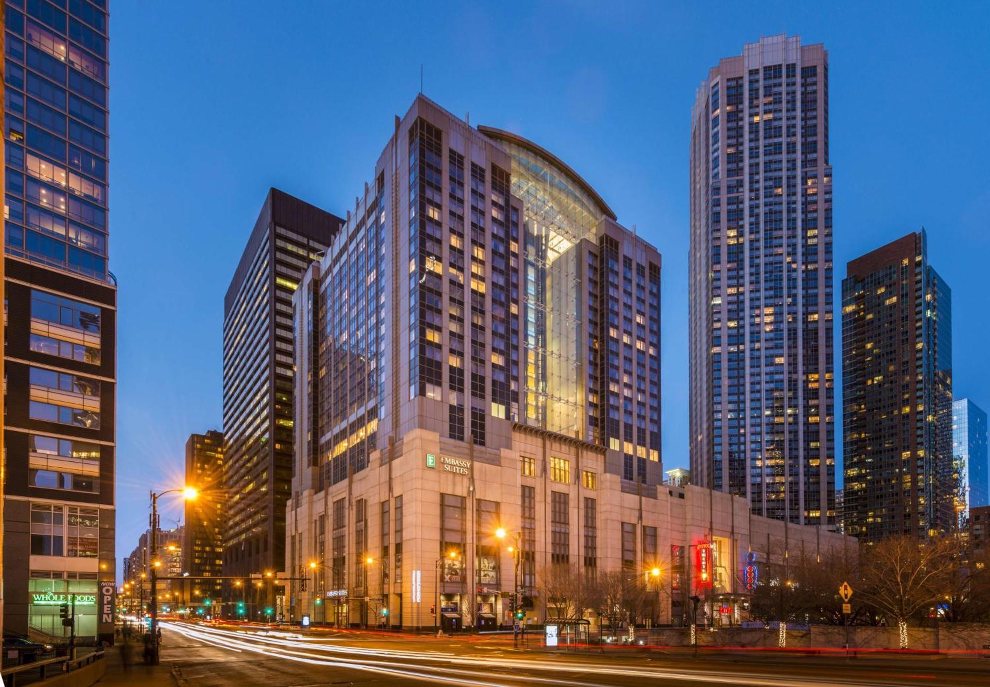 Embassy By Hilton Downtown Magnificent Mile Hotel Chicago