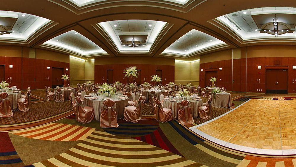 Embassy By Hilton Downtown Magnificent Mile Hotel Chicago