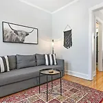 1Br Modern Apt Close To Shops & Restaurants - Belmont C6