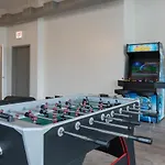 Penthouse Of Joy With Over 4000 Games!