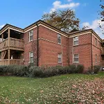 Charming 1Br Apt With Spacious Living Room - Foster 1S