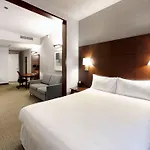 River Hotel