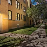 Warm & Cozy 1Br Apartment In Chicago - Belmont J4