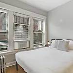 Stylish Studio Apartment In Portage Park - Pensacola 2N
