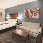 La Quinta Inn & Suites by Wyndham Chicago Downtown