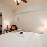 Frontdesk Bright 1 Bedroom Apt Near 49Th Street Beach