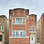 Remodeled Chicago Apartment Less Than 9 Mi To Downtown
