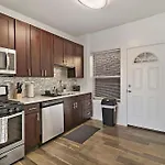 Irving Park 3Br Apartment With Full Kitchen - Belle Plaine 2W