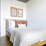 Lincoln Park Studio W Wd Patio Nr L Chi-328