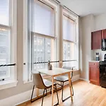 Loop 1Br W Gym Doorman Nr L Grant Park Chi-814