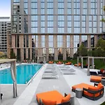 West Loop Studio W Wd Gym Roof Nr L Chi-772