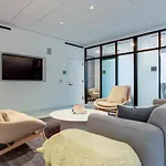 W Loop Studio W Deck Pool Gym 3 Blocks To L Chi-644