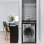1-Bedroom Bright & Cozy Apt With In-Unit Laundry - Brompton 58-60 Rep