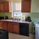 Great Chicago Getaway 2 Bedrooms Sleeps 1 To 4