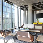 West Loop Studio W Wd Gym Lounge Nr L Chi-778