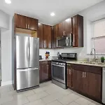 Game Day Getaway - 3Br In Vibrant Wrigleyville