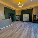 Mccormick Place Luxury Penthouse Duplex With Personal Rooftop With Optional Parking For 8 Guests