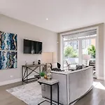 Stunning Duplex Condo #1 - Downtown River North