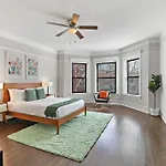 Modern & Spacious 3Br Apt With In-Unit Laundry - Bstone 2