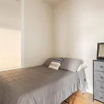 The Roscoe Village Guesthouse