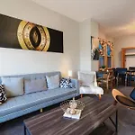 Cityscape Retreat 3Br Haven With Free Parking