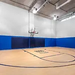 South Loop 1Br W Games Pool Nr Park Train Chi-991