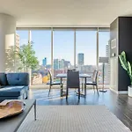 3Br Luxury Glass Apartment With Views Pool & Gym