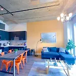 Mccormick Place Beautiful 3Br-2B That Sleeps 8 Guests With Patio, Skyline View, Optional Parking And Gym Access