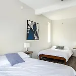 Beautifully Remodeled Second Floor Flat In River North With Private Rooftop - 2S